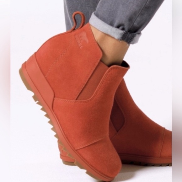 Sorel Evie Orange Pull On Chelsea Wedge Booties Sz 9.5 - Picture 2 of 13